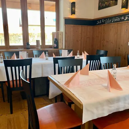 Heimfeld Restaurant Cafe 3*