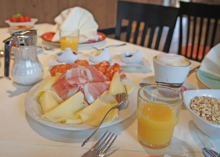 Heimfeld Restaurant Cafe 3*