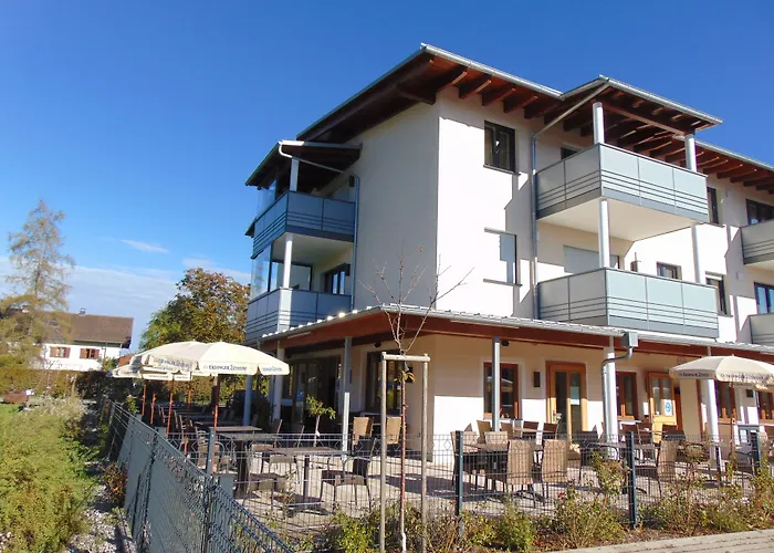 Heimfeld Restaurant Cafe ホテル Garching an Der Alz