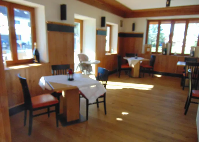 Heimfeld Restaurant Cafe Garching an Der Alz