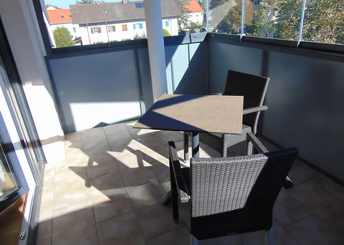 Heimfeld Restaurant Cafe ホテル Garching an Der Alz